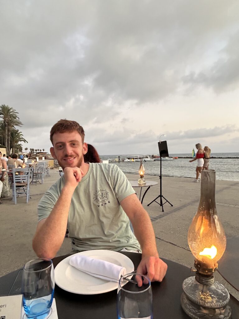 לירן בונה אוטומציות